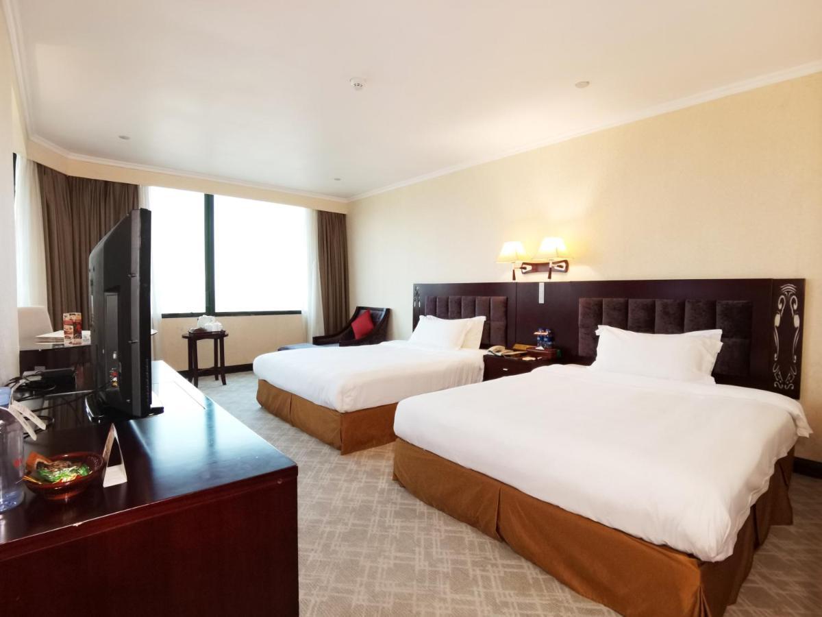 Majestic Hotel Guangzhou Exterior foto
