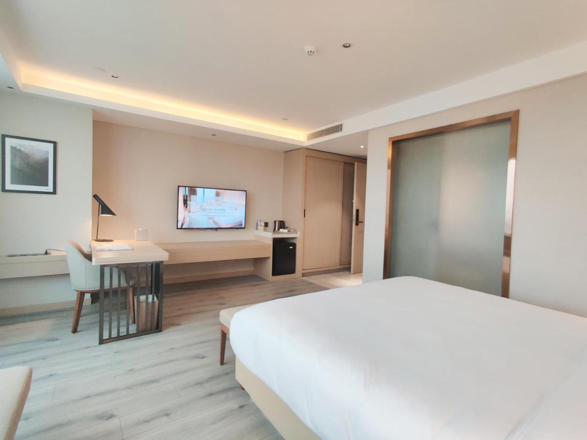 Majestic Hotel Guangzhou Exterior foto