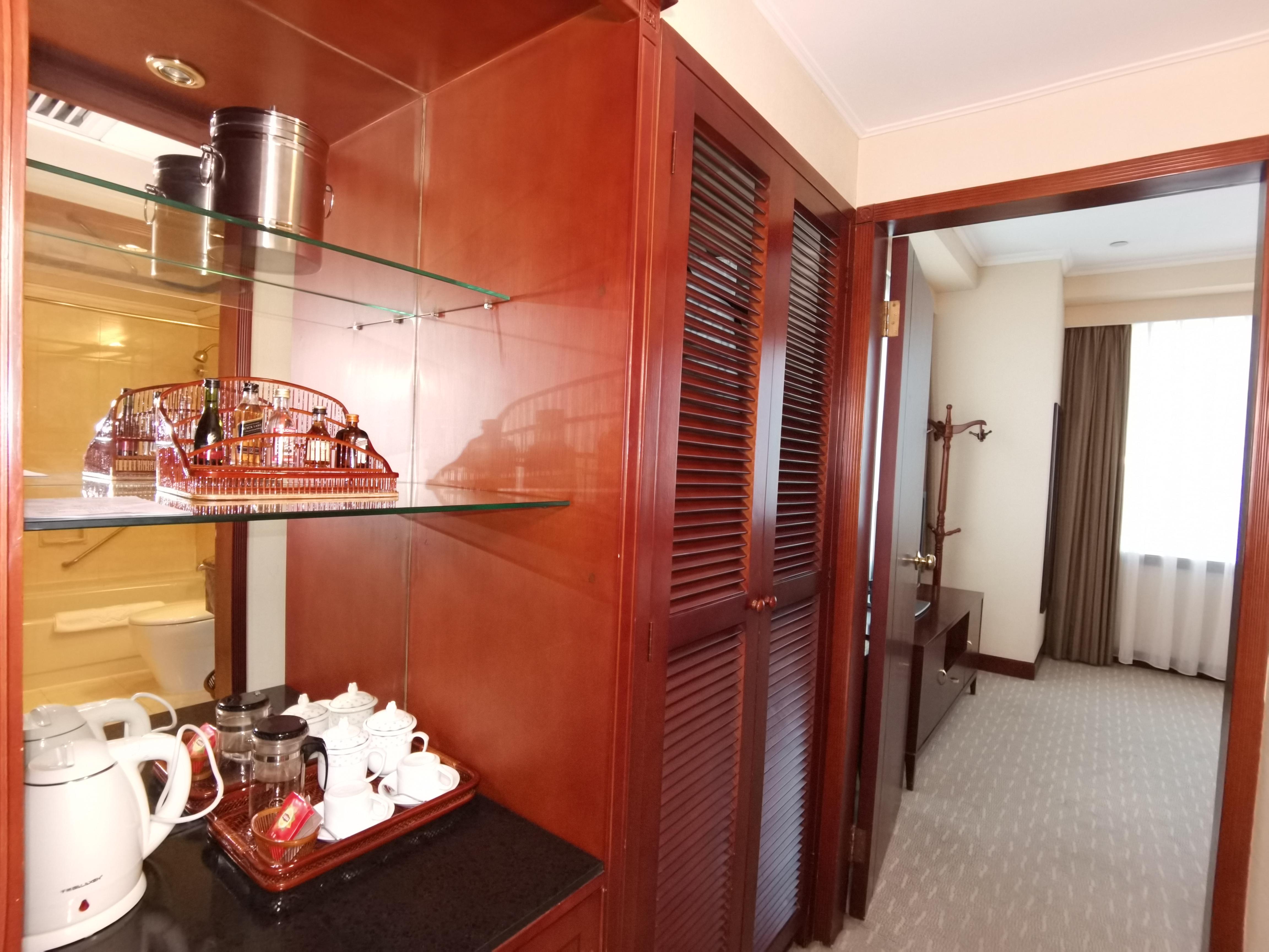 Majestic Hotel Guangzhou Exterior foto